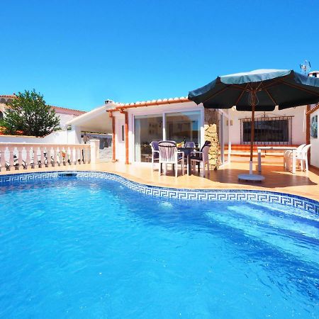 Holiday Home Peni By Interhome Empuriabrava Eksteriør billede